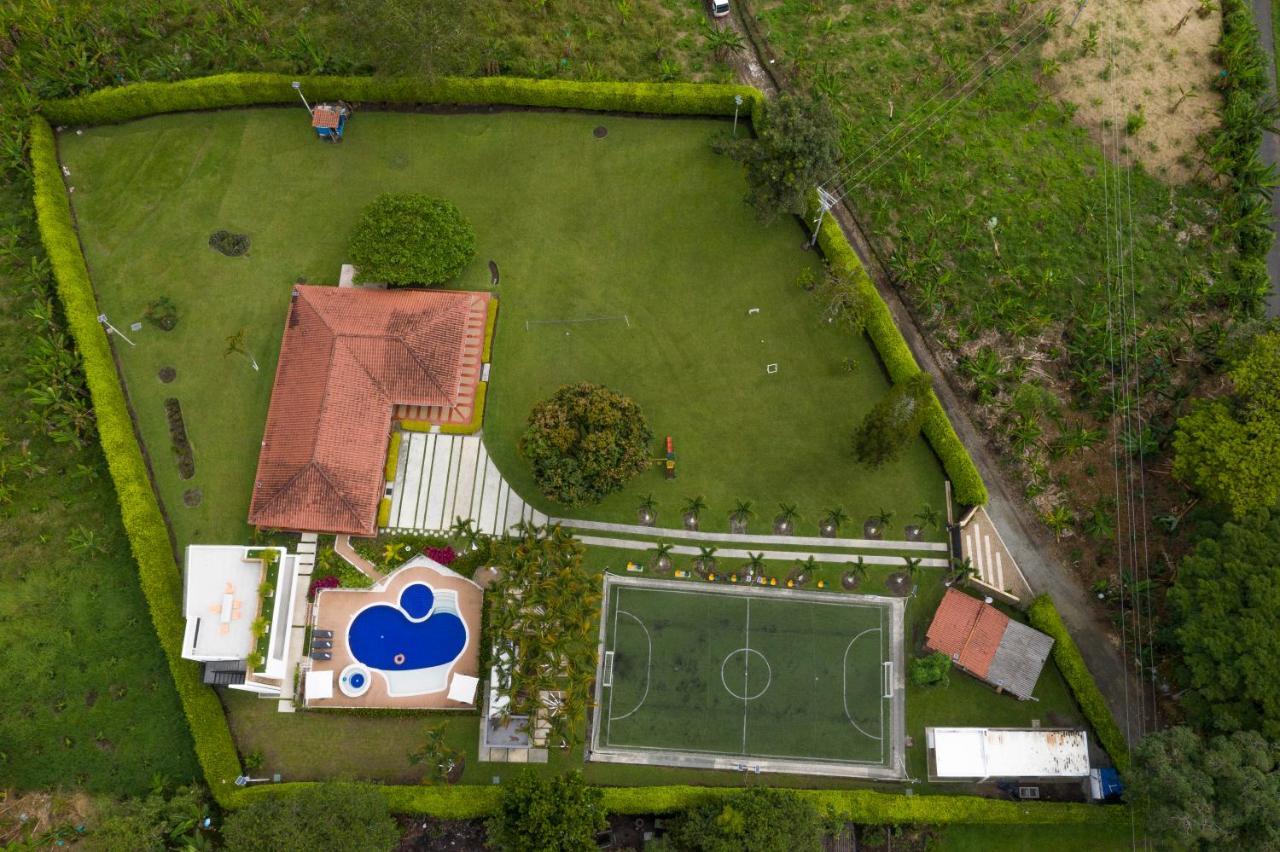 Chalet La Alemania Calarcá Εξωτερικό φωτογραφία