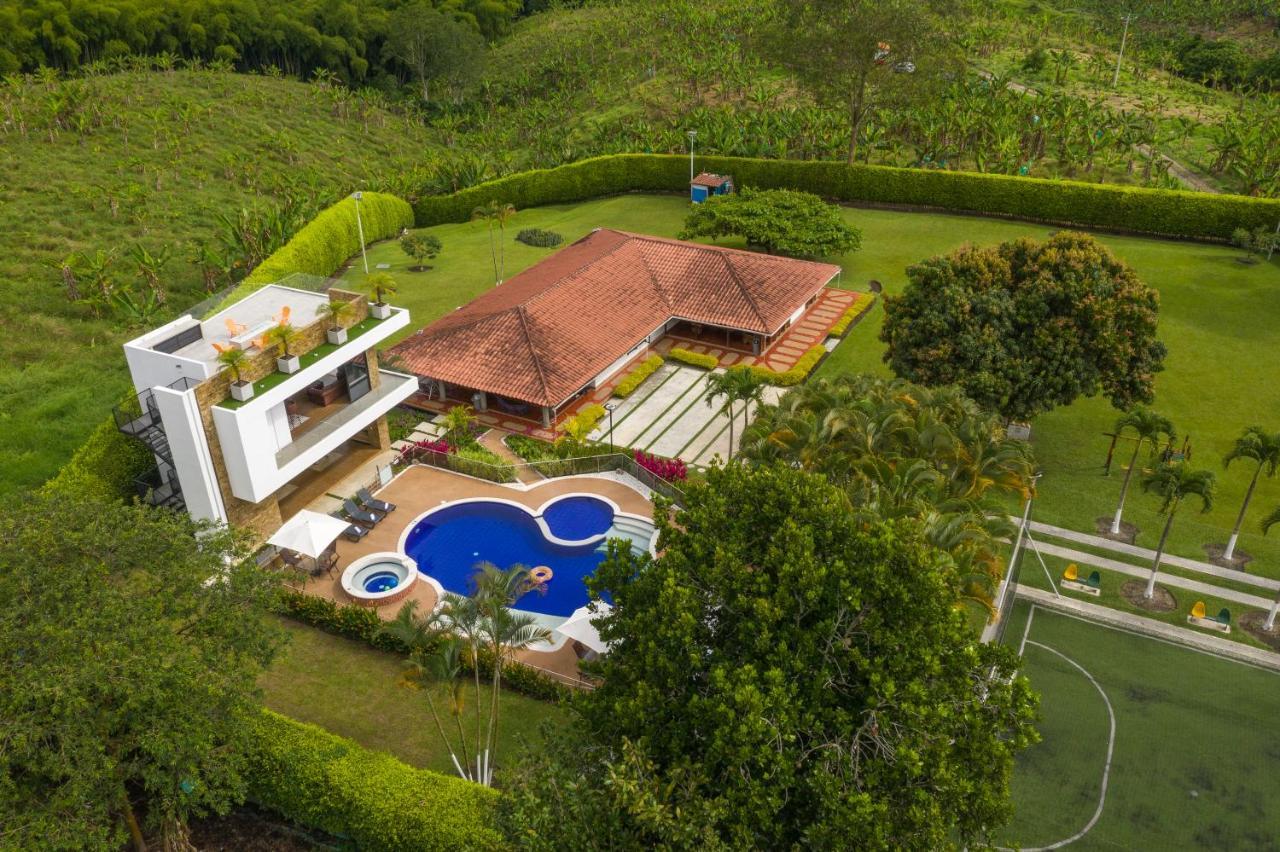 Chalet La Alemania Calarcá Εξωτερικό φωτογραφία
