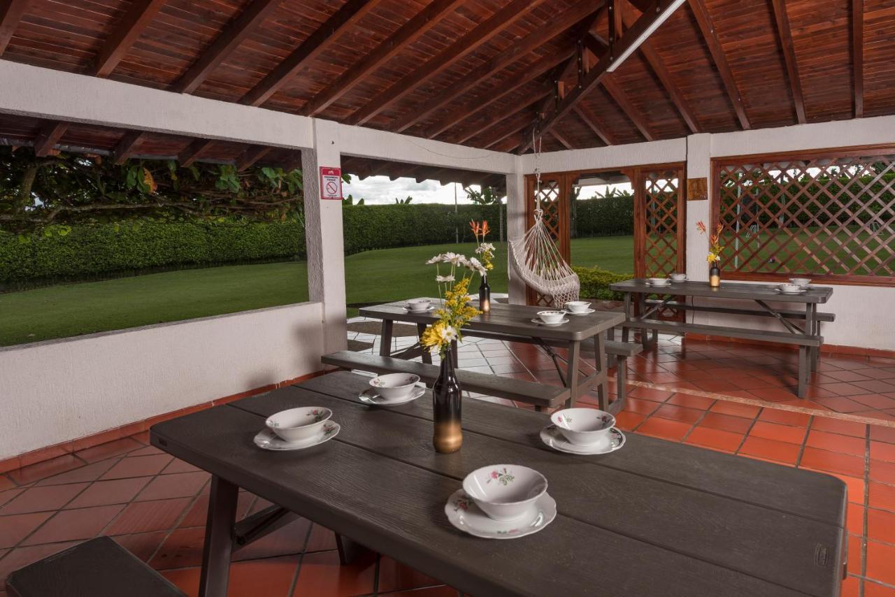 Chalet La Alemania Calarcá Εξωτερικό φωτογραφία