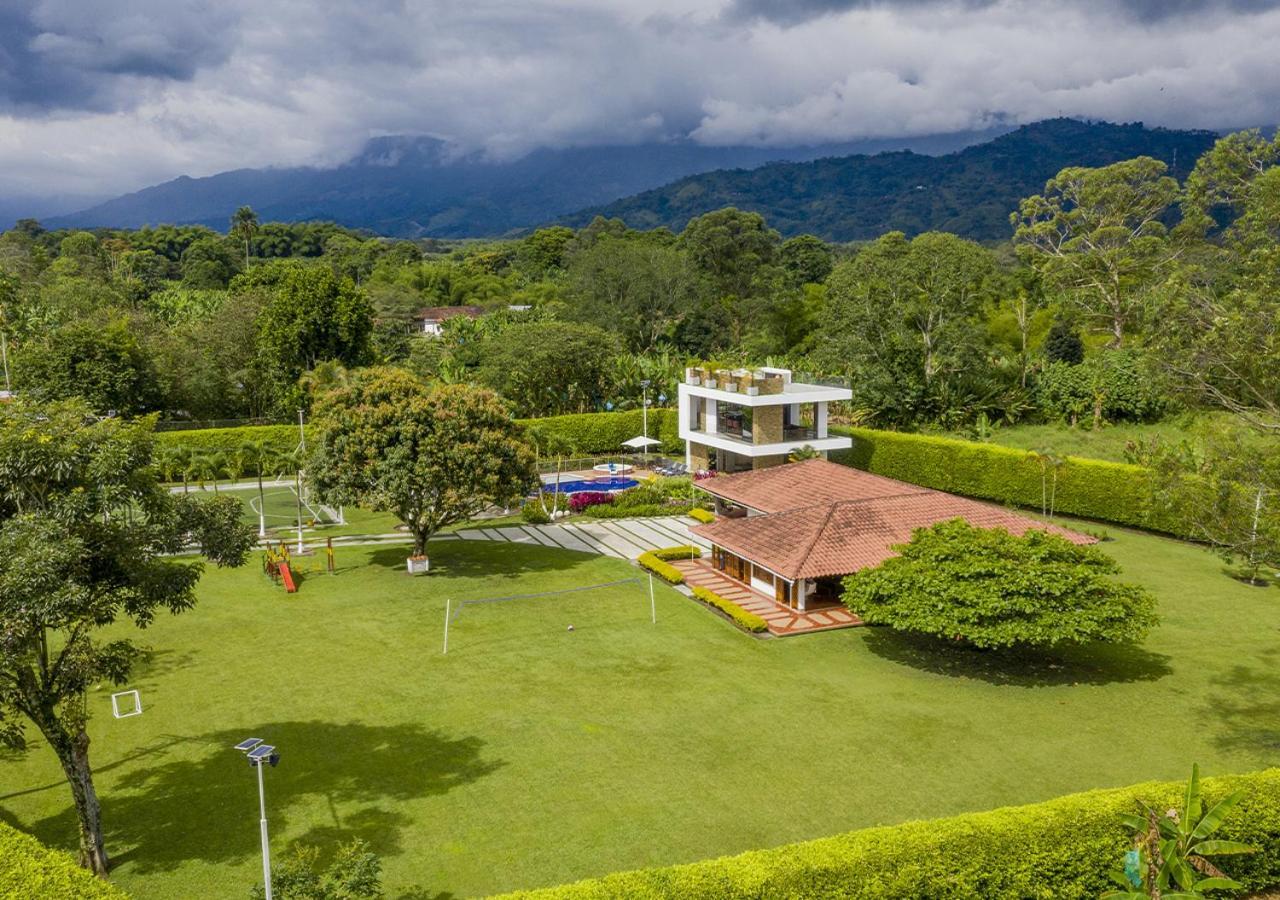 Chalet La Alemania Calarcá Εξωτερικό φωτογραφία